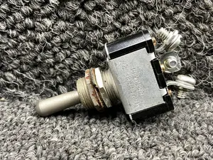 MS35058-27 (Alt: 8812K14) Beechcraft B60 Three Position Reset Switch